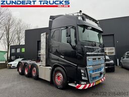Volvo FH16-750 GLOBETROTTER, 8x4