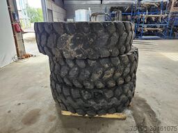 Michelin 18.00 R33