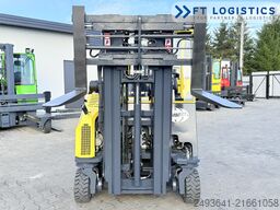 Combilift CB3000 GAS TRIPLEX 4900 FREE-LIFT