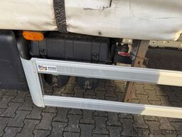 IVECO Eurocargo 190EL32/P Schiebeplane E6 LBW 2200kg