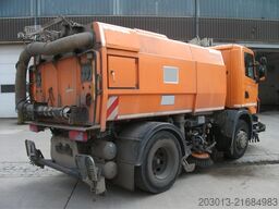 SCANIA G230 Kehrmaschine SCARAB Magnum