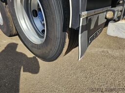 FLOOR FLA-10-183/ZEECONTAINER AANHANGWAGEN / BPW 150 ...