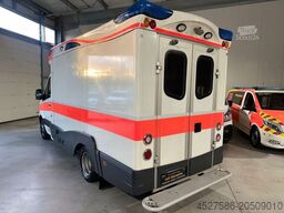 VOLKSWAGEN Crafter RTW/KTW*KRANKENWAGEN*AMBULANZ*LIEGE*TIRG