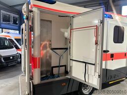 VOLKSWAGEN Crafter RTW/KTW*KRANKENWAGEN*AMBULANZ*LIEGE*TIRG