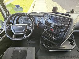 IVECO S-WAY AS260S46 6x2*4 LNG GAS