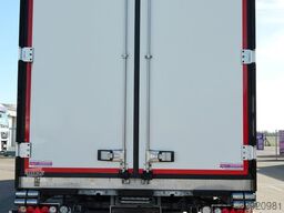 SCHMITZ CARGOBULL SKO 24/ LBW 2500 kg UFB /DS/ BLUMEN / TK SCB