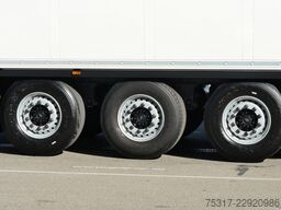 SCHMITZ CARGOBULL SKO 24/ LBW 2500 kg UFB /DS/ BLUMEN / TK SCB