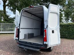 Mercedes-Benz Sprinter 317 1.9 CDI L2H1