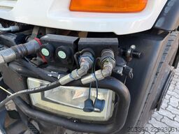 UNIMOG U400 mit Breining U2000 Bitumenspritze + Besen