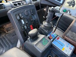 UNIMOG U400 mit Breining U2000 Bitumenspritze + Besen