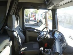 MAN TGM 26.320 6×2-4/NEW platform tow truck