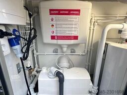 Easywagon EW240 Mobiele badkamer + wasmachine