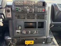 IVECO TRAKKER AD340T45 8x4 HIAB Hakenlift Retarder
