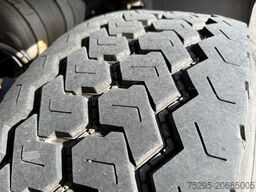 IVECO TRAKKER AD340T45 8x4 HIAB Hakenlift Retarder