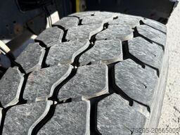 IVECO TRAKKER AD340T45 8x4 HIAB Hakenlift Retarder