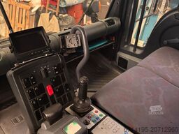 Mercedes-Benz Unimog U 500