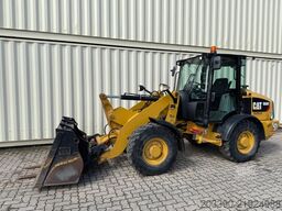 CATERPILLAR 906M / 2019 BJ / 2.570 H