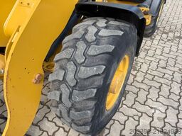 CATERPILLAR 906M / 2019 BJ / 2.570 H