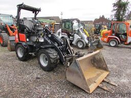 KUBOTA RT 220-2 Canopy Radlader 25.500 EUR