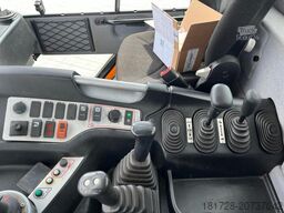 LINDNER Lindner Unitrac 102 EP Vielzweckmaschine