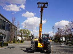 JCB 526-56 AGRI Plus / 5.6 m / joystick