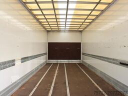 Mercedes-Benz Atego 1321 E6 Koffer Klima Kamera LBW Nur 85 Tkm