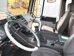 Volvo FL 6-18 (MANUAL PUMP / CRANE HIAB 090 / STEEL S...