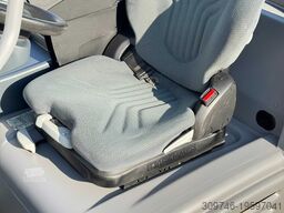 Jungheinrich EFG 213 - Service Neu - Batterie 82% - Freihub