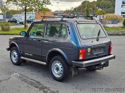 LADA Taiga 4x4 -1. Hand-AHK-Bügel-Dachgepäckträger