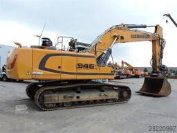 Liebherr R946