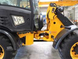 JCB 406 + Fork