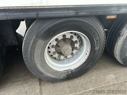 Krone Coolliner / Carrier Vector 1550 / Frigo Box / L...