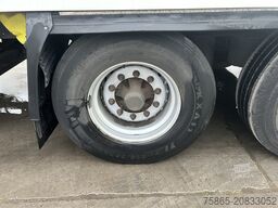 Krone Coolliner / Carrier Vector 1550 / Frigo Box / L...