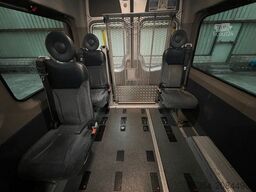 VOLKSWAGEN Crafter 2.5 TDi Maxi 9Sitze + Lift ENGINE BROKEN