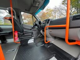 MERCEDES-BENZ Sprinter 314 BlueTEC 9Sitze+Rollstuhllift Klima