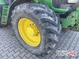 John Deere 6620