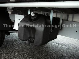 RENAULT Pritsche Plane mit Schlafkabine