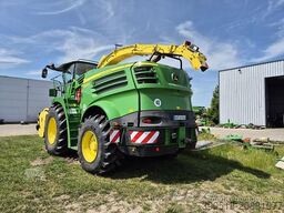 John Deere 8600i