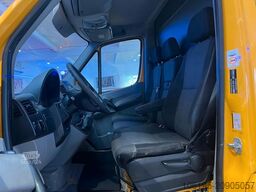 MERCEDES-BENZ Sprinter 313/316 CDI Lang*AHK*Regale*Garantie