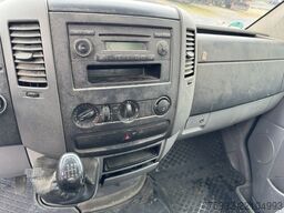 Mercedes-Benz 310 D Sprinter 2,8m Pritsche 5 Gang AHK