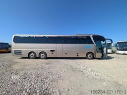 MAN Lions Coach R08