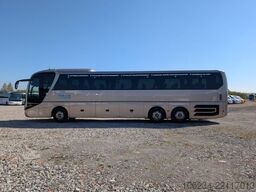 MAN Lions Coach R08