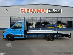 Volkswagen Crafter 35 2.0 TDI met Nieuwe Oprijcarrosserie