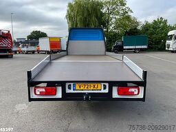 Volkswagen Crafter 35 2.0 TDI met Nieuwe Oprijcarrosserie