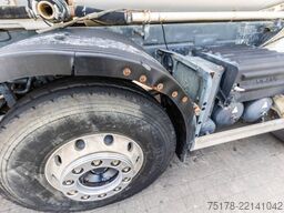 VOLVO FM 12.440 +MANUAL+ LIEBHERR 9M3