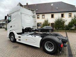 DAF XG 530 BL Retarder Corner View 2x Tank