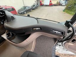 DAF XG 530 BL Retarder Corner View 2x Tank