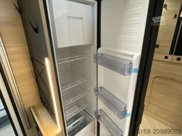 CHALLENGER Teilintegriert 270 Graphite Edition Modell 2026