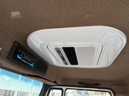 MERCEDES-BENZ 814 Orig. 269.454km 8,45m Boot Boat Transporter