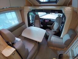 EURAMOBIL Profila T 676 EB Markise/SAT/TV/Solar